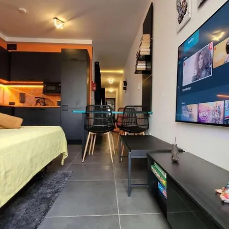 Modern - 50 M From Sea - Free Wi-Fi - Super Cool - Terrace - Fully Air-Conditioned St. Paul's Bay Exterior foto