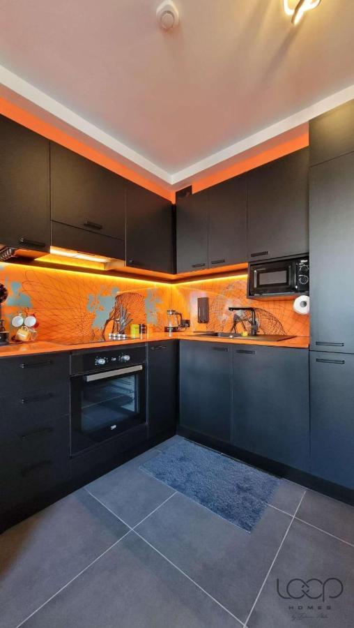 Modern - 50 M From Sea - Free Wi-fi - Super Cool - Terrace - Fully Air-conditioned