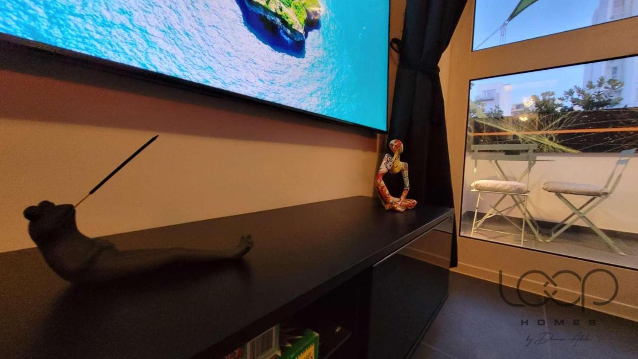 Appartement Modern - 50 M From Sea - Free Wi-fi - Super Cool - Terrace - Fully Air-conditioned *